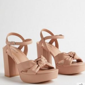 Torrid Soft Knot Heeled Platform (WW)
